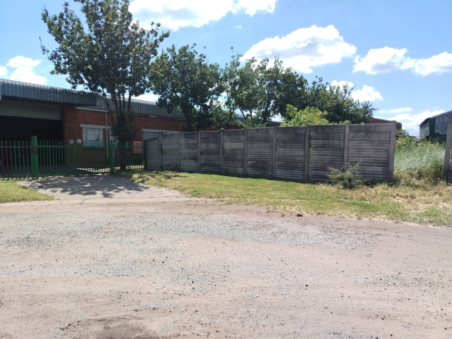 Commercial Property for Sale in Boitekong Ext 9 North West